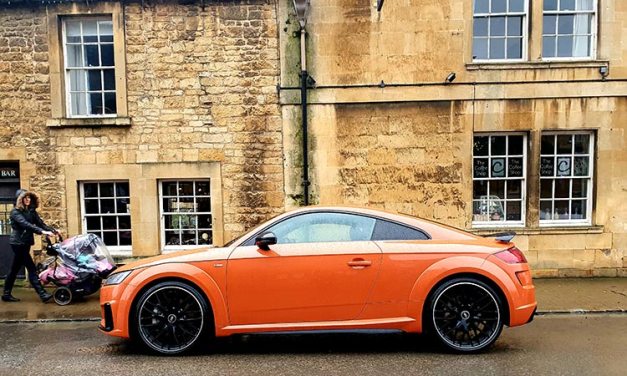 Audi TT – Pulse Orange Lifestyle Review