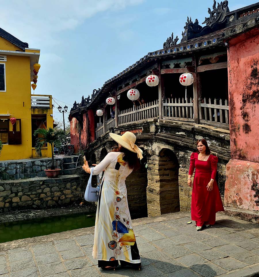 Hoi An Vietnam 2023 streetstyle asia (10)