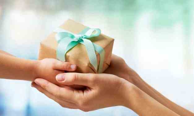 Gifts For Men – 6 Foolproof Gift Exchange Ideas